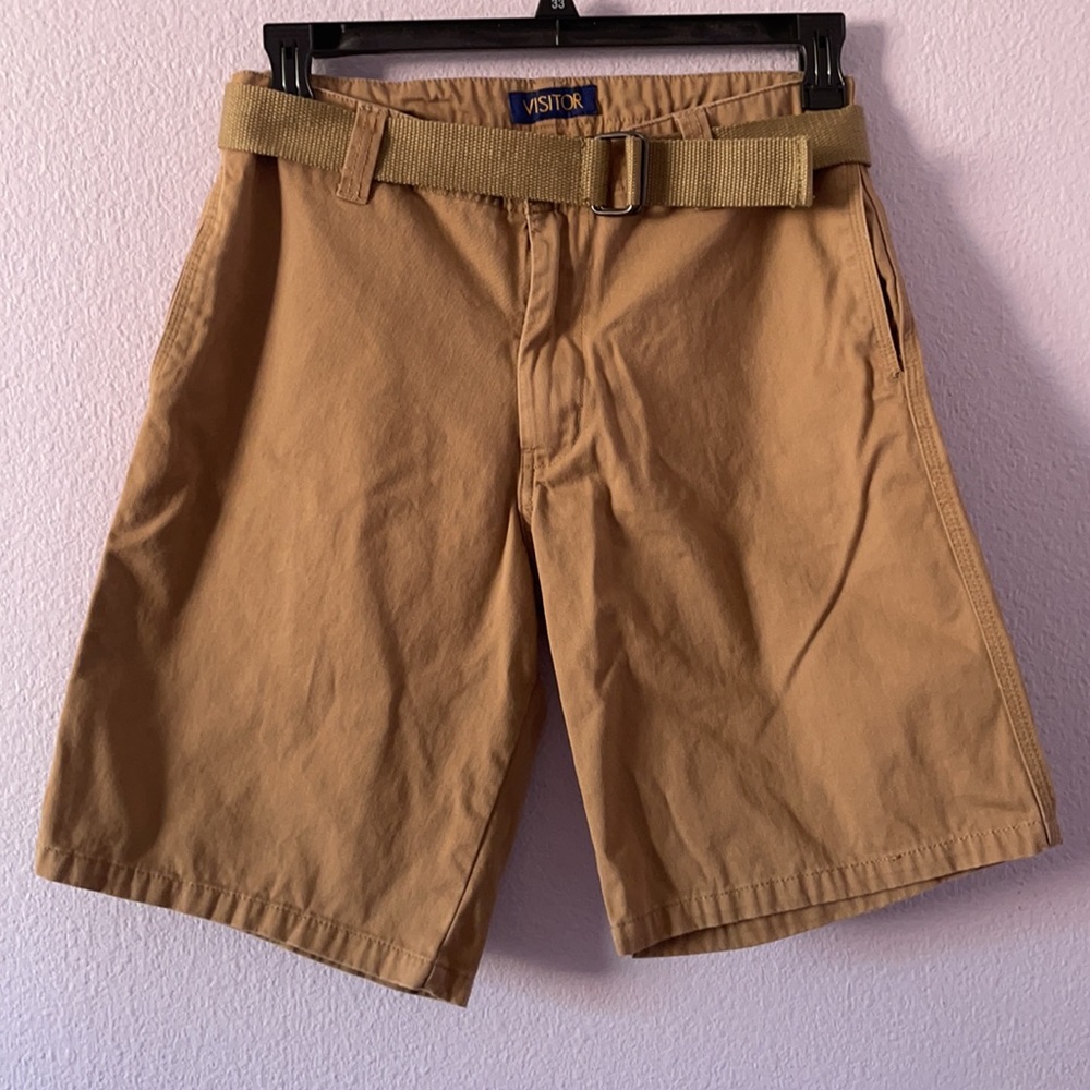 Tan Visitor cotton shorts with belt